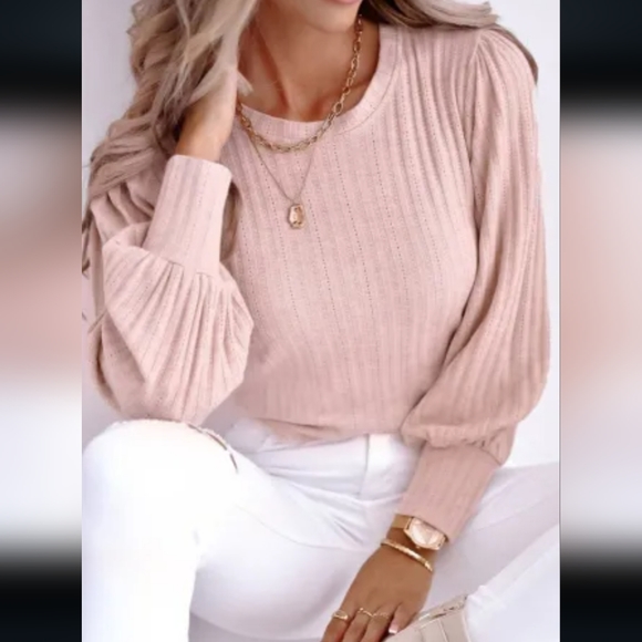 None Sweaters - 🔥1 left🎉HP🎉 New Pink texture knitted top